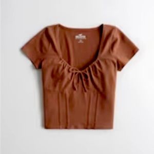 Hollister Seamed Cinch Baby Tee